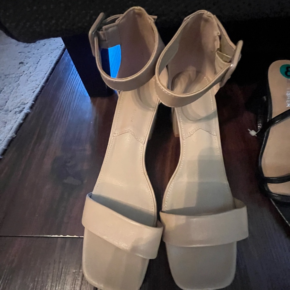 Elegant Cream Ankle Strap Sandals